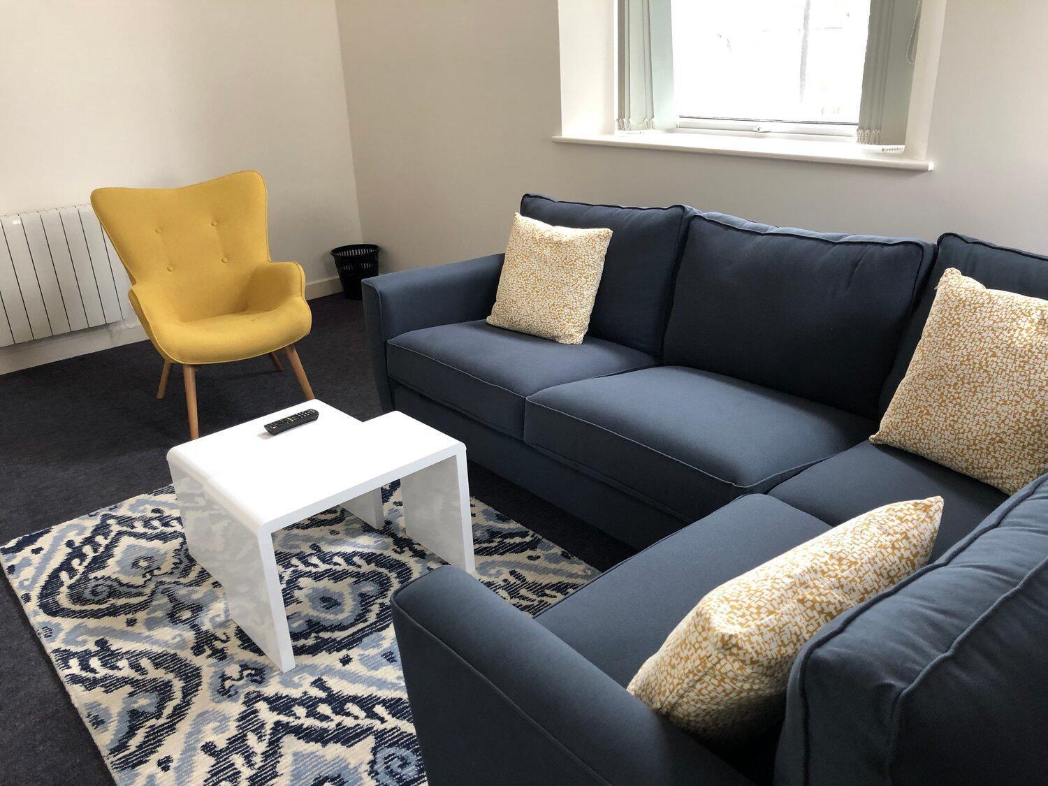 Armyn House Apartments, Your Coastal Escape In 팰머스 외부 사진