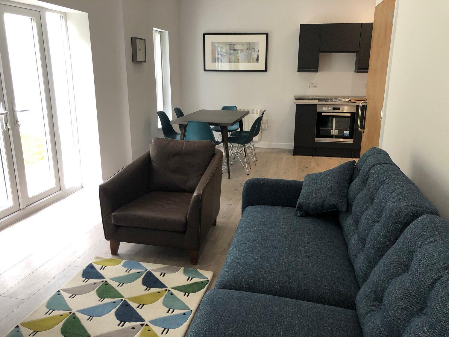 Armyn House Apartments, Your Coastal Escape In 팰머스 외부 사진