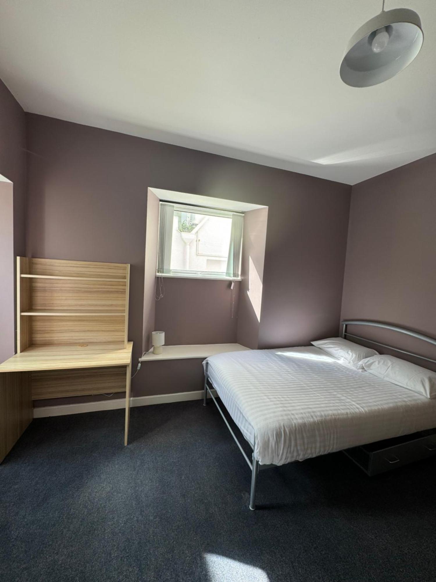 Armyn House Apartments, Your Coastal Escape In 팰머스 외부 사진