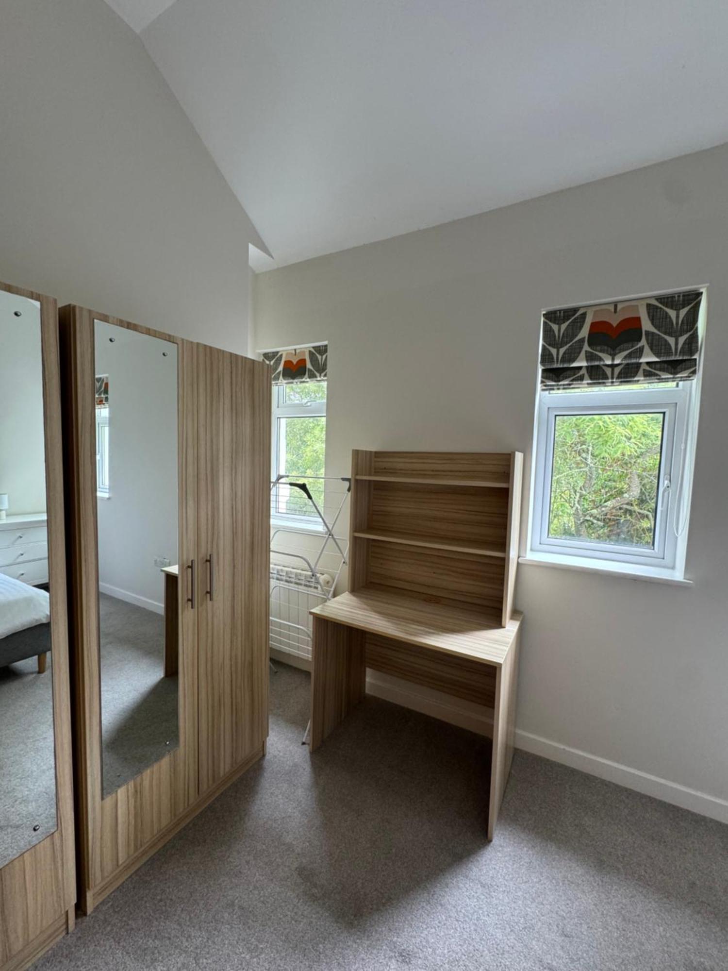 Armyn House Apartments, Your Coastal Escape In 팰머스 외부 사진